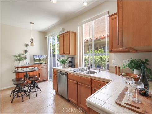 12 Hawaii , Aliso Viejo, CA