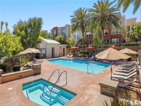 1 Vantis , Aliso Viejo, CA