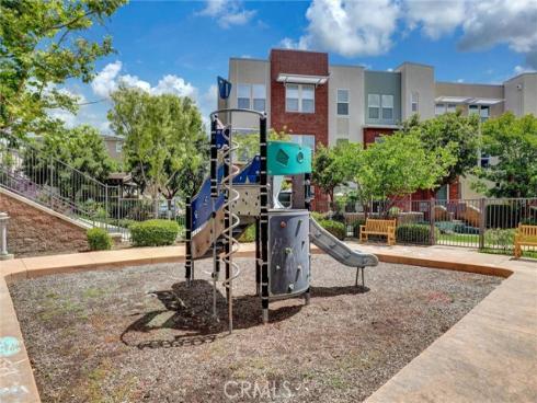1 Vantis , Aliso Viejo, CA