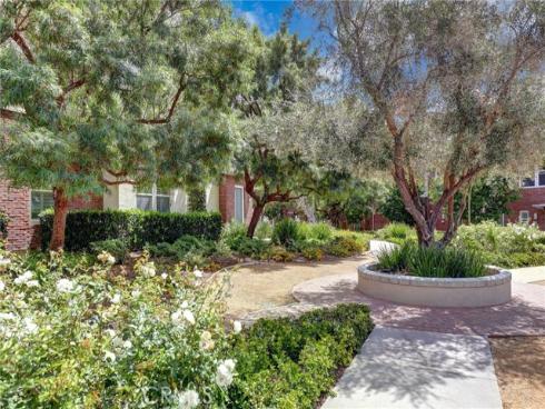 1 Vantis , Aliso Viejo, CA