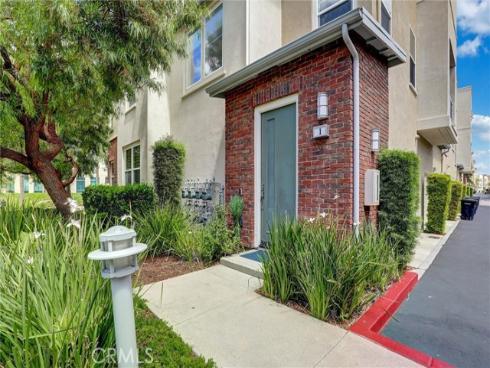 1 Vantis , Aliso Viejo, CA