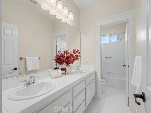 18 Lyon Ridge , Aliso Viejo, CA