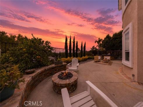 61  Sprucewood  , Aliso Viejo, CA