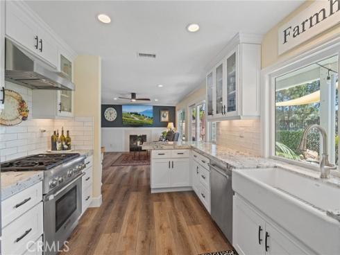 14 Helmcrest , Aliso Viejo, CA