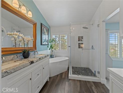 14 Helmcrest , Aliso Viejo, CA
