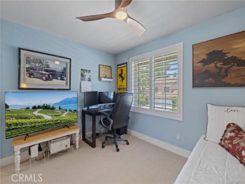 14 Helmcrest , Aliso Viejo, CA
