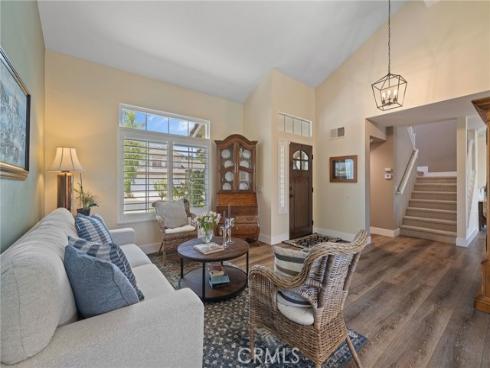 14 Helmcrest , Aliso Viejo, CA