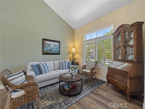 14 Helmcrest , Aliso Viejo, CA