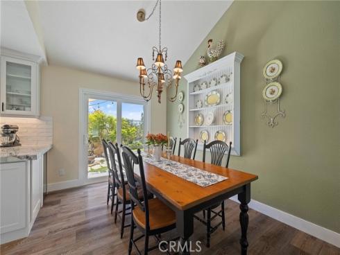 14 Helmcrest , Aliso Viejo, CA