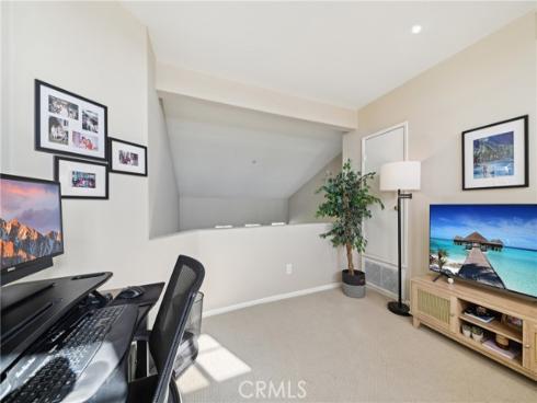 4 Woodcrest 326 Lane, Aliso Viejo, CA