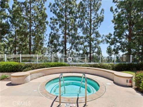 4 Woodcrest 326 Lane, Aliso Viejo, CA