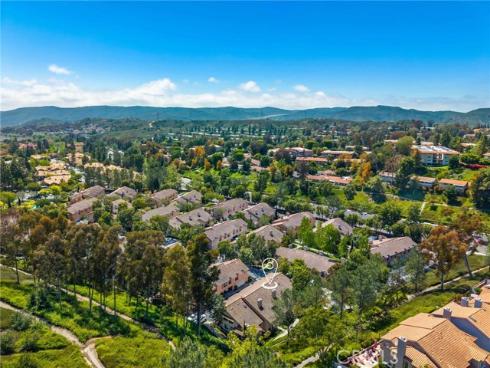 4 Nightingale Drive, Aliso Viejo, CA