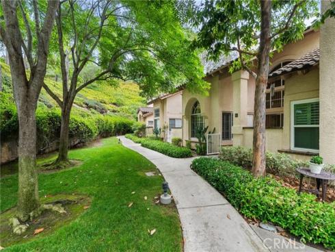 4 Nightingale Drive, Aliso Viejo, CA