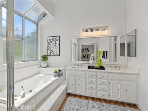 22 Sandbridge , Aliso Viejo, CA