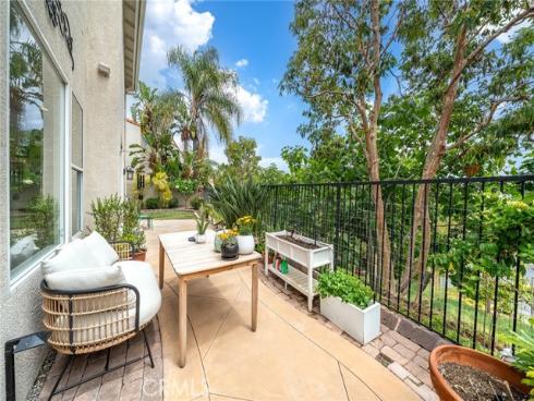 68  Colony   Way, Aliso Viejo, CA