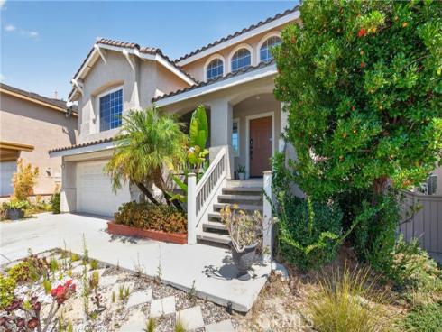3 Laurelwood