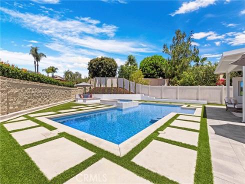 1 Hazelbranch , Aliso Viejo, CA