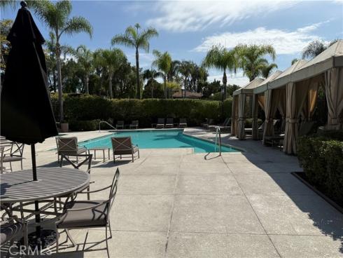 4 Sherrelwood Court, Aliso Viejo, CA