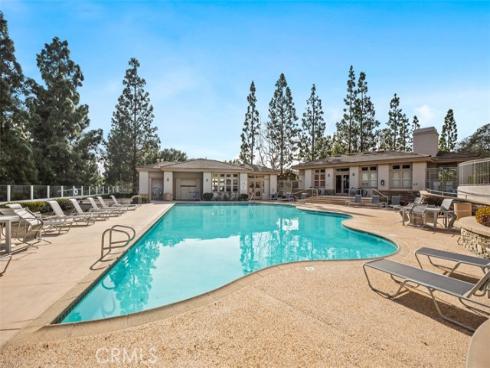 136 Woodcrest Lane, Aliso Viejo, CA