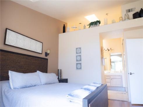 21 Bravo , Aliso Viejo, CA