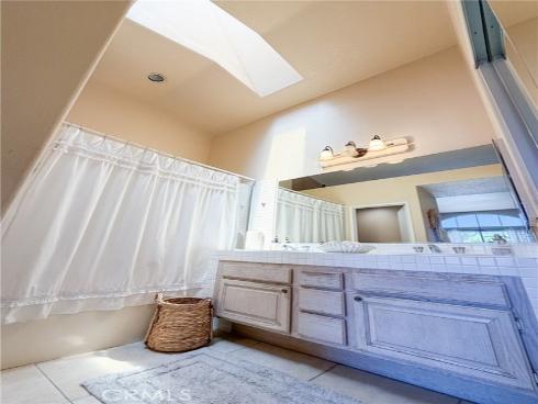 21 Bravo , Aliso Viejo, CA