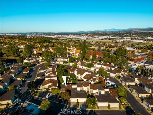 5573 E Vista Del Rio  , Anaheim Hills, CA