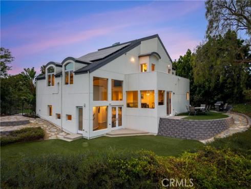 385 S Via Montanera , Anaheim Hills, CA