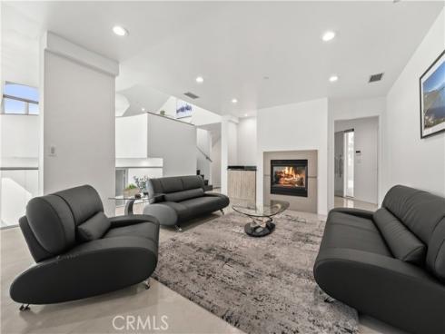 385 S Via Montanera , Anaheim Hills, CA