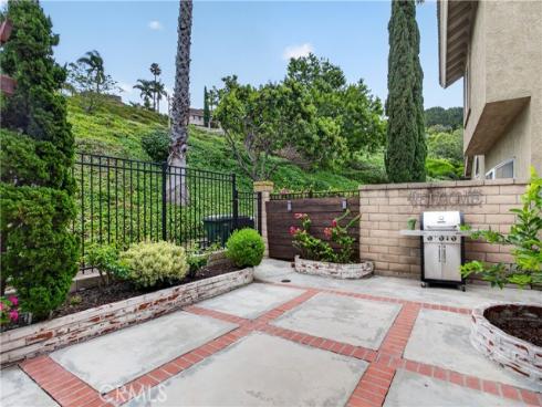 750 S Lone Star Lane, Anaheim Hills, CA