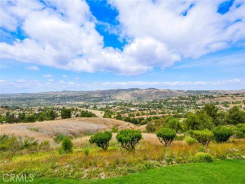7833 E Viewrim , Anaheim Hills, CA