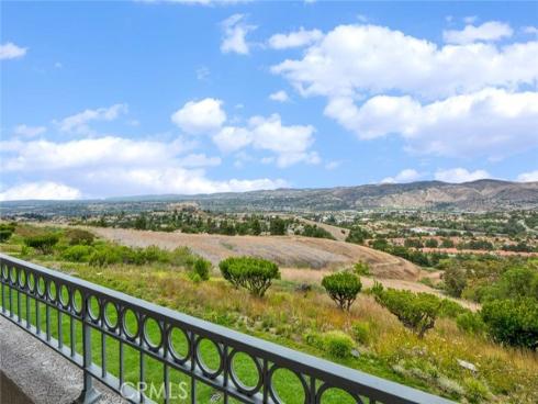 7833 E Viewrim , Anaheim Hills, CA