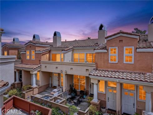1027 S Stresa , Anaheim Hills, CA