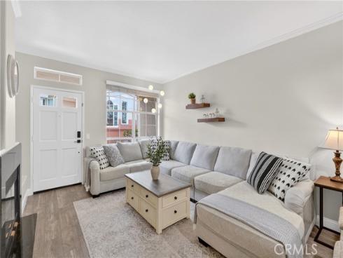 1027 S Stresa , Anaheim Hills, CA