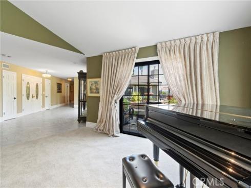 396 S Sleepy Meadow , Anaheim Hills, CA
