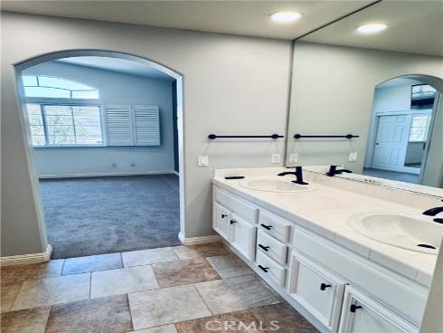 8313 E Arrowhead Way, Anaheim Hills, CA