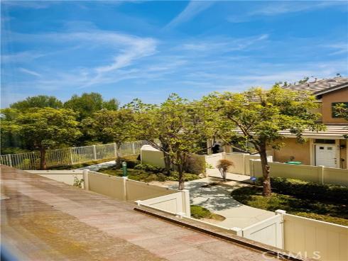 8313 E Arrowhead Way, Anaheim Hills, CA