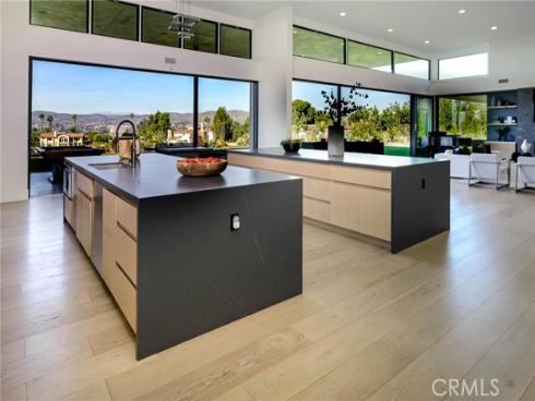 7663 E Corto , Anaheim Hills, CA