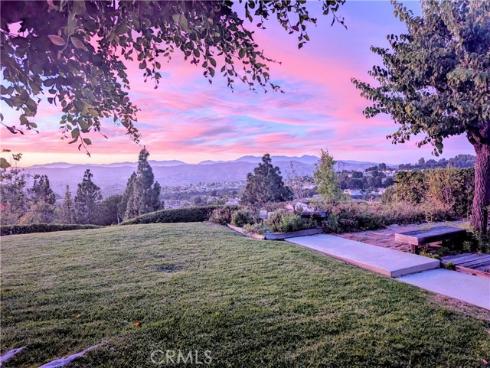 740 S Thrasher , Anaheim Hills, CA