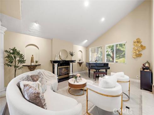 6425 E Shady Valley Lane, Anaheim Hills, CA