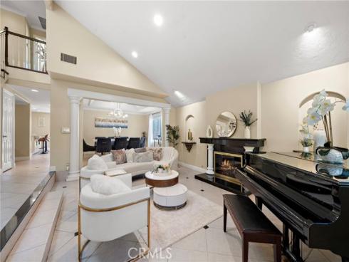 6425 E Shady Valley Lane, Anaheim Hills, CA