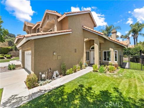 6041 E Queens Drive, Anaheim Hills, CA
