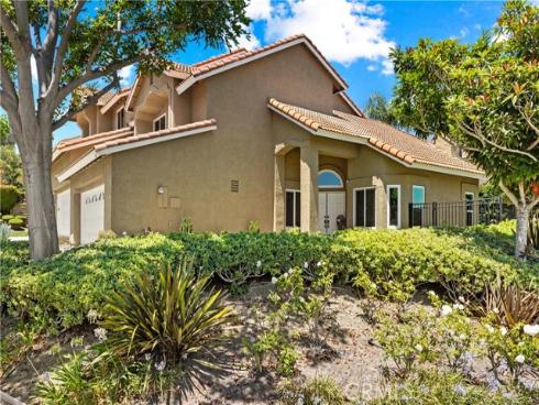 6041 E Queens Drive, Anaheim Hills, CA