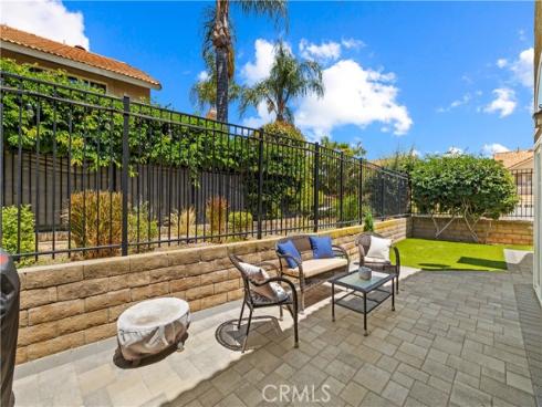6041 E Queens Drive, Anaheim Hills, CA