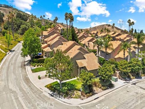 6041 E Queens Drive, Anaheim Hills, CA