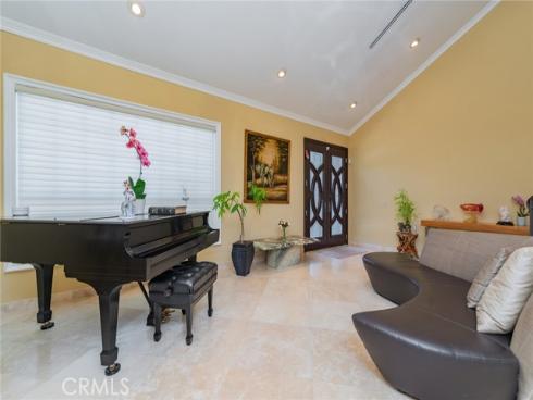 6865 E Georgetown , Anaheim Hills, CA