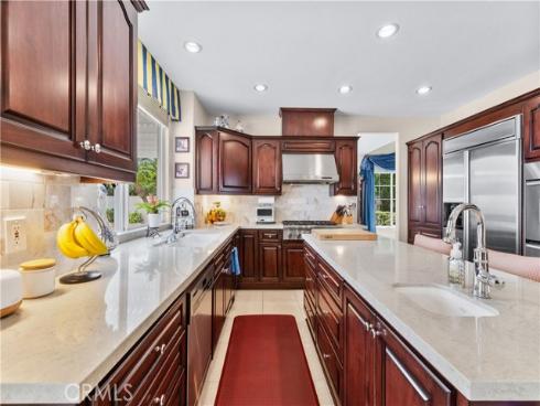 7801 E Bridgewood Drive, Anaheim Hills, CA