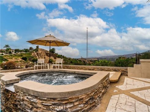 7801 E Bridgewood Drive, Anaheim Hills, CA