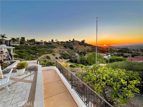 7801 E Bridgewood Drive, Anaheim Hills, CA