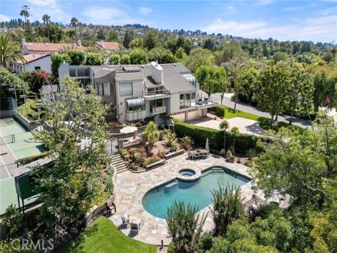 130 S Leola Way , Anaheim Hills, CA