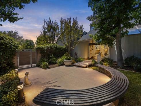 130 S Leola Way , Anaheim Hills, CA
